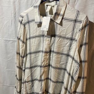 H&M BUTTON DOWN SHIRT